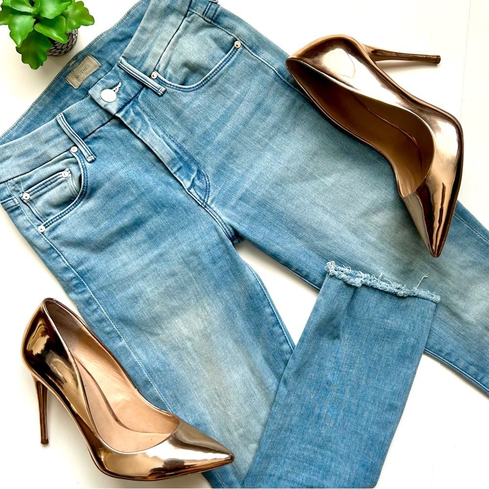 MOTHER The Looker Ankle Fray Jeans - Picture 2 of 13
